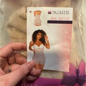 Colombiana shape wear